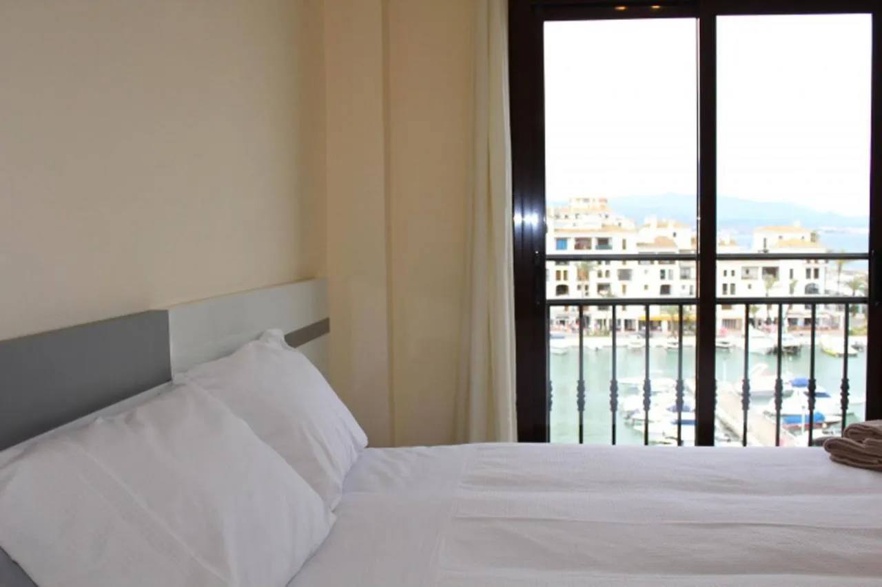 Daire 2105-Apt 2 Bedrooms, On The Beach, Port View, Pool Manilva
