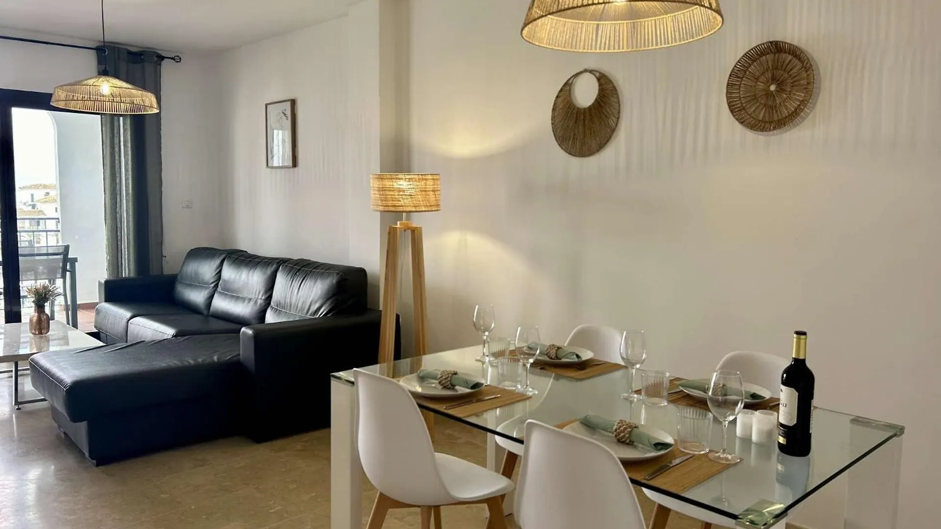 Apartment 2105-Apt 2 Bedrooms, On The Beach, Port View, Pool Manilva