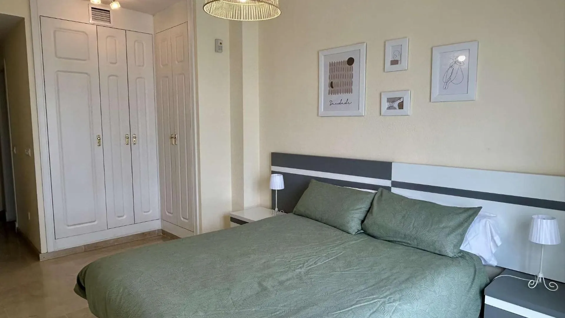Apartment 2105-Apt 2 Bedrooms, On The Beach, Port View, Pool Manilva